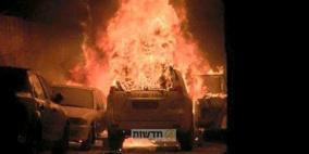 مصادر عبرية: احتراق عدد من مركبات المستوطنين بالقدس