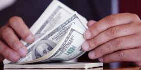 الدولار يهوي بعد تصريحات ترامب