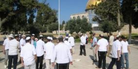 الاحتلال يمنع 3 مواطنين من دخول الأقصى وسط اقتحامات جديدة للمستوطنين