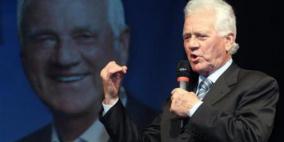 ملكة جمال سابقة تحل مكان ملياردير في برلمان النمسا