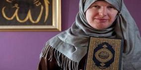 جندي بريطاني يتحول إلى سيدة مسلمة متحجبة ويتزوج