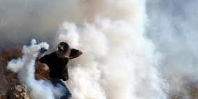 إصابة مواطنين بجروح والعشرات بالاختناق في مسيرة بلعين الأسبوعية