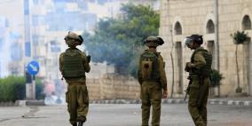 الاحتلال يغرق غرفة أسير بالباطون في يطا