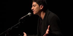 فيديو وصور: أمسية مروان مخول الشعريّة في رام الله.. حدث فنّي بامتياز