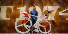 بالصور.. أذكى دراجة بالعالم يمكن تعطيلها عن بعد لحمايتها من السرقة