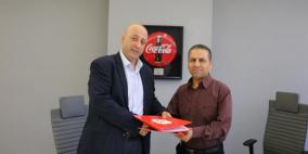 المشروبات الوطنية تجدد رعايتها لمدرسة نادي شباب أبو ديس الكروية للعام الرابع