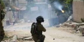 جنين: إصابات بحالات اختناق خلال اقتحام برقين