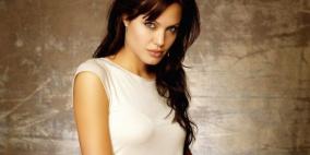 تصريحات النجمات عن سر رشاقتهن بعد الولادة؟