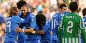 ريال مدريد يكتسح بيتيس.. ويشارك برشلونة في الصدارة