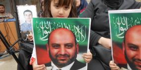 الخليل: الوقفة التضامنية مع الأسرى الاداريين المضربين عن الطعام