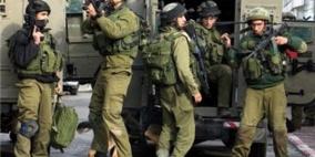 الاحتلال يعتقل منسق تجمع "شباب ضد الاستيطان" في الخليل