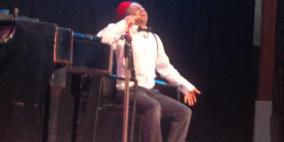 بيرزيت: عرض مسرحية "كلارنيت" التي تجسد حياة الفلسطينيين خلال ثوراتهم