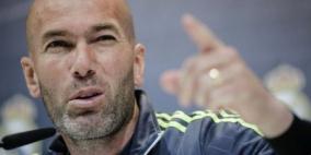 زيدان: لست متأكدا من لحاق بن زيما و كريستيانو بمباراة المان سيتي