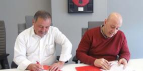 المشروبات الوطنية تجدّد رعايتها لفريق آنسات سريّة رام الله لكرة القدم