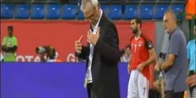 لاعب غانا "يبصق" علي مدرب المنتخب المصري