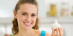 10 مواد طبيعية تحافظ على بشرتكِ.. اكتشفيها