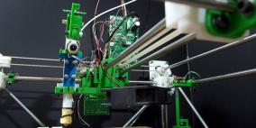 تصميم طابعة ثلاثية الأبعاد تعمل بالزجاج المصهور