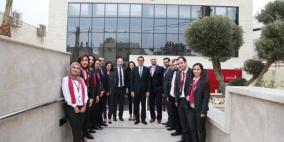 فرع بنك فلسطين الجديد في ضاحية البريد يباشر أعماله بالقدس 