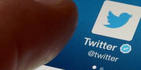 'تويتر' يعين موظفين لمراقبة رسائلك وتغريداتك!