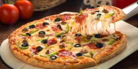 خبيرة تغذية: البيتزا أفضل من الكورن فلكس على الفطور