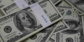 الدولار يتجه لتكبد خسارة للشهر الرابع على التوالي