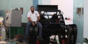 خريج فلسطيني يصنع أول مركبة مجنزرة في الوطن العربي