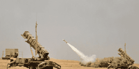 السعودية تعترض صاروخ باليستي فوق الرياض