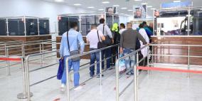 الاحتلال يمنع 27 مواطنا من السفر عبر الكرامة 