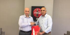 سرية رام الله الأولى وشركة المشروبات الوطنية  توقعان اتفاقية رعاية فريق آنسات السرية لكرة القدم