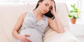 7 أطعمة على المرأة تجنبها أثناء الحمل