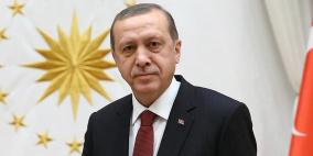 أردوغان يهاتف عهد التميمي مهنئا بالإفراج