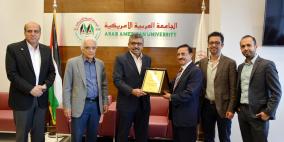 السفير الهندي لدى دولة فلسطين يزور الجامعة العربية الامريكية في رام الله 