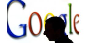 غوغل متهمة بسبب المحتوى البذيء