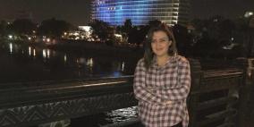 اللبنانية منى المدبوح تروي كواليس وأسرار قصتها