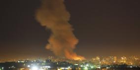 طائرة إسرائيلية تستهدف مجموعة شبان شرق غزة