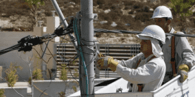كهرباء القدس تشرع في استبدال العدادات التقليدية بعدادات ذكية في منطقة العوجا