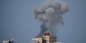 شهيد وعدد من الاصابات في سلسلة غارات إسرائيلية على قطاع غزة