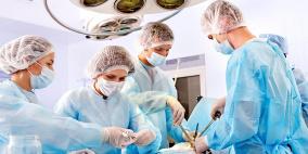 البلاستيك يصل إلى أجسامنا عبر الطعام المعلب