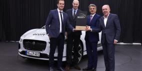 سيارة جاكوار I-PACE الكهربائية تفوز بجائزة أفضل سيارة  في ألمانيا لعام 2019