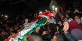 قوات الاحتلال تهاجم جنازة الشهيد العباسي وتعتدي على المشيعين