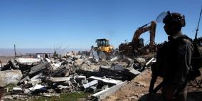 الاحتلال يخطر بوقف البناء في بركسين شمال غرب بيت لحم