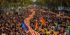 محاكمة تاريخية لقادة كاتالونيا الانفصاليين في مدريد