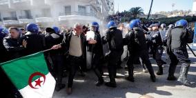 الجيش الجزائري: لن نسمح بعودة البلاد إلى "سنوات الجمر"