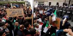 الحزب الحاكم في الجزائر ينفي استقالة عدد من نوابه