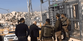 الاحتلال يغلق حواجز تل الرميدة ويمنع حركة المواطنين
