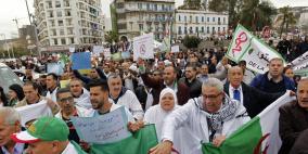 تجدد المظاهرات في الجزائر للمطالبة بتنحي بوتفليقة