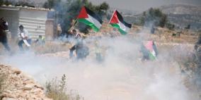 إصابات بالاختناق خلال قمع الاحتلال مسيرة نعلين