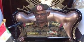 الجيش السوداني يعلن اعتقال البشير وتشكيل مجلس عسكري
