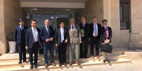 وفد من وزارة المالية اليابانية يزور الى مدينة أريحا الزراعية الصناعية