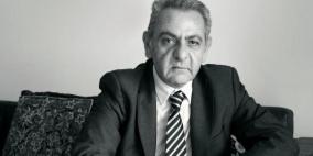 ضخامة البلد أم ضخامة الزعيم؟